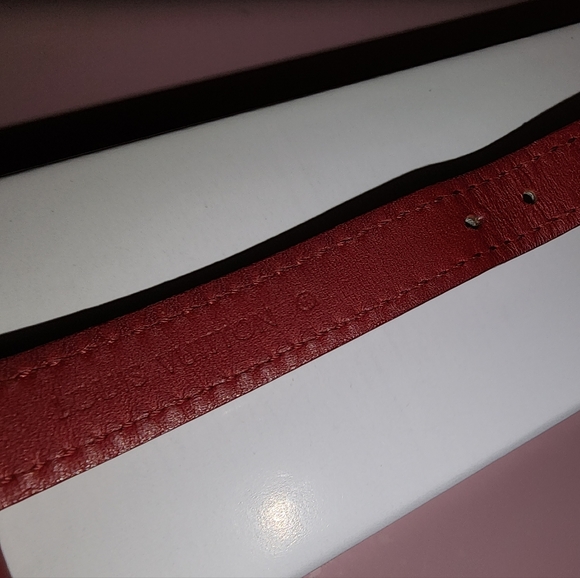 Louis Vuitton 🔥Fire Red🔥 Rare Bow Bracelet - Picture 3 of 5
